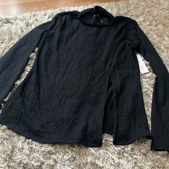 Two Piece Set - Picture 3 of 4